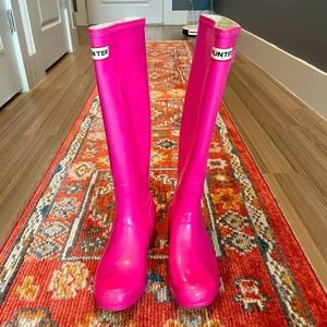 Hunter Tall Hot Pink Gloss Rainboots 8W